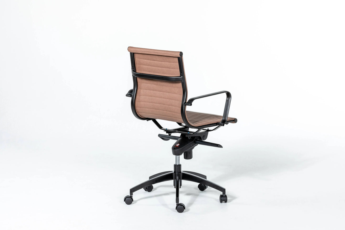 PU605M Executive Chair