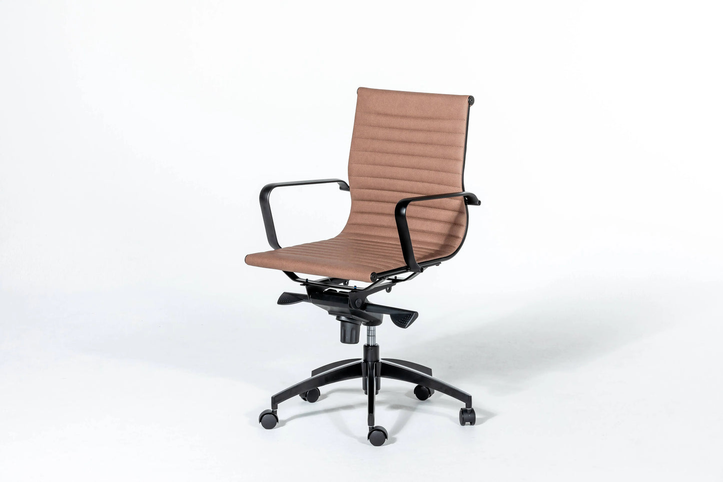 PU605M Executive Chair